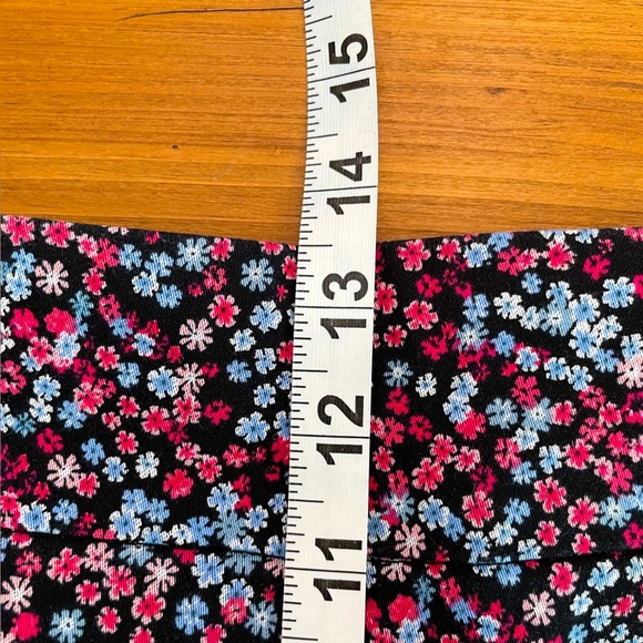 Croft & Barrow ‘Effortless Stretch’ Shorts Pink & Blue Floral Print Size 20W - Picture 14 of 15